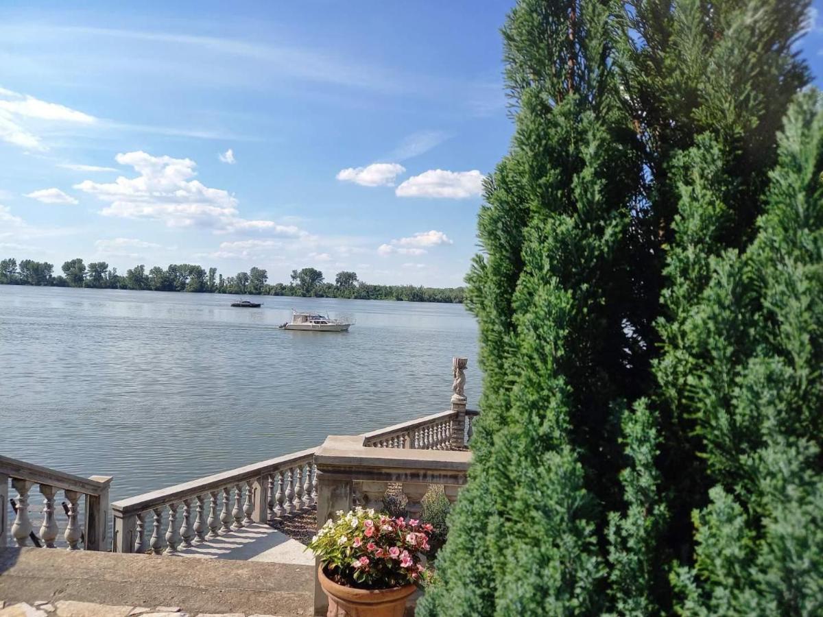 Vila Jugovo S Смедереве Екстер'єр фото